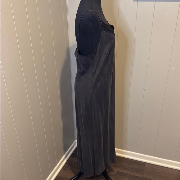 ECI New York Women’s 12 Charcoal Lace Detail Chemise - Picture 4 of 5